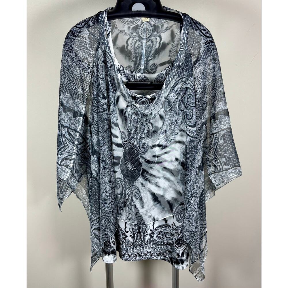 Energe Black & White Sheer Ponco Overlay Paisley Blouse Boho Tank Top Women's L